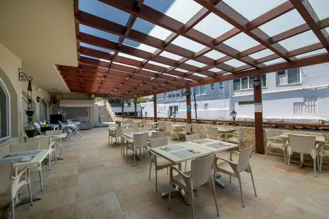 Kalyves Beach Hotel in Καλύβες — foto 29