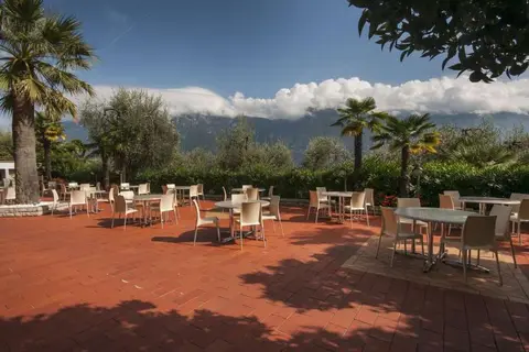 Hotel Royal Village in Limone sul Garda — foto 13