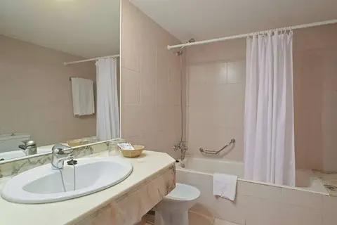 Club Hotel Cala Ratjada in Cala Agulla — foto 15