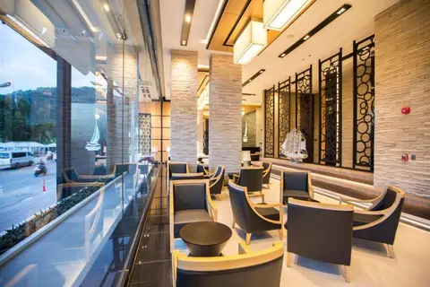 The Marina Phuket Hotel in ตำบลป่าตอง — foto 15