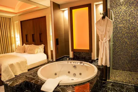 Cratos Premium Hotel & Casino in Girne, foto 15