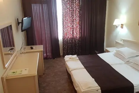 Detelina Hotel in СПА център Ривиера Бийч — foto 17