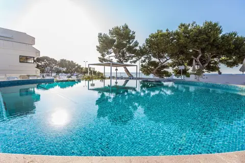 FERGUS Style Palmanova in Palmanova — foto 28