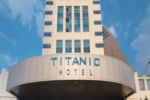 Titanic Business Kartal in Fatih