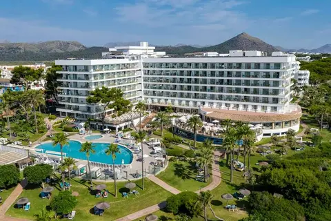 Playa Esperanza Resort in Playa de Muro — foto 10