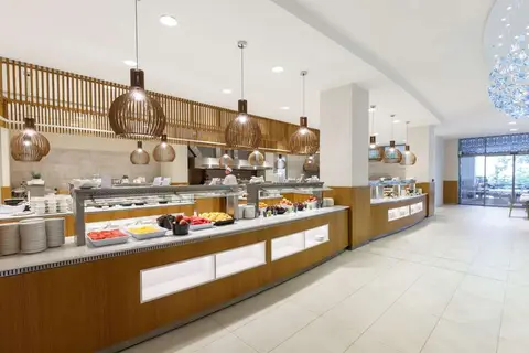 Maritim Hotel Paradise Blue Albena in Оброчище — foto 29