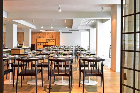Aqualuz Lagos by The Editory in Lagos, foto 10