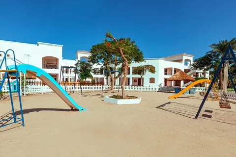 Sunrise Alma Bay Resort in Al Hadaba — foto 26