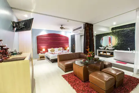 IndoChine Resort & Villas in กมลา — foto 18
