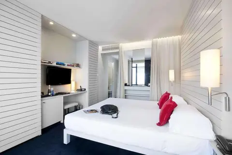 Hotel Miro in Bilbao — foto 21
