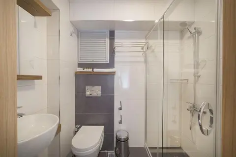 Viva La Vita Boutique Hotel in Konak — foto 30