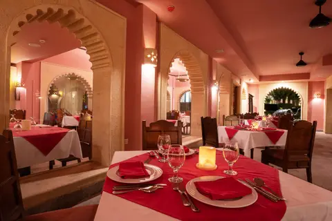 Stella Makadi Beach Resort & Spa in Andalus Restaurant, foto 27