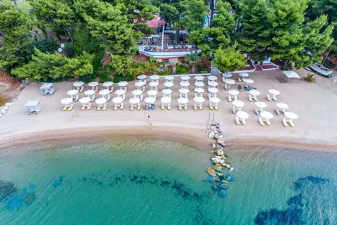 Porfi Beach Hotel in Νικήτη — foto 11