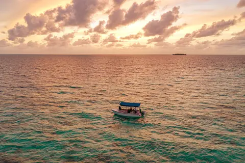 Ayada Maldives in Gaaf Dhaal Atoll Education Centre, foto 7