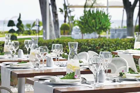 Atlantica Miramare Beach Hotel in Limassol — foto 21