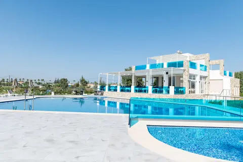 Cavo D'oro in Μαρμάρι