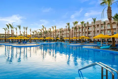 Pickalbatros Palace Resort in الهضبه