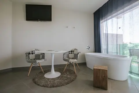 Higueron Hotel Malaga, Curio Collection by Hilton in Fuengirola — foto 23