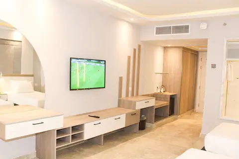 Aladdin Beach Resort in الهضبه — foto 20