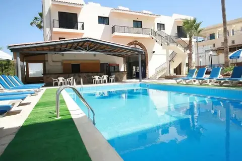 New York Plaza Hotel Apartments in Paphos — foto 2