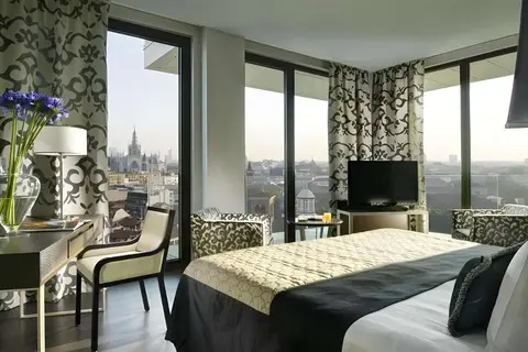Uptown Palace in Milaan — foto 3