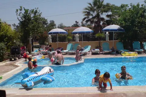 Makis Louvlis Apartments & Studios in Moraitika, foto 23