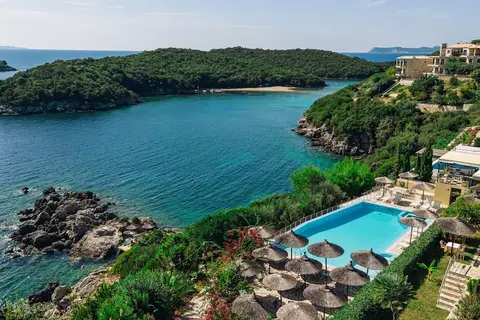 Costa Smeralda in Σύβοτα — foto 25