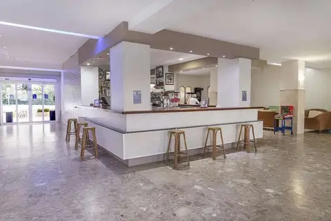 Tres Anclas Hotel in Playa de Gandia — foto 2