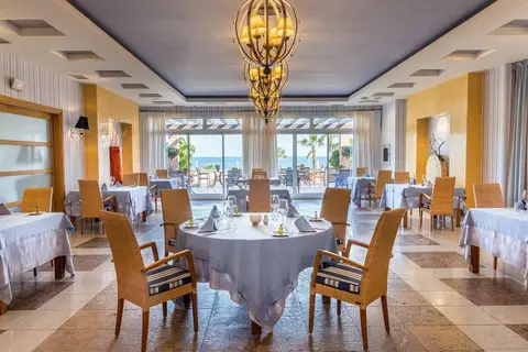 Elba Estepona Gran Hotel & Thalasso Spa in Estepona — foto 26