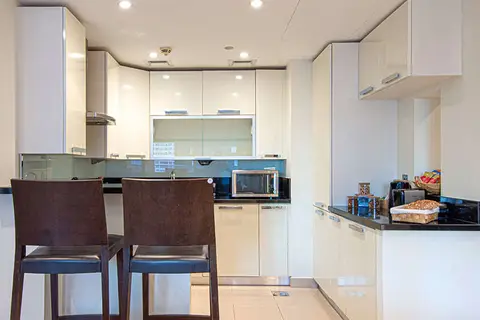 Songs Of The Lake By Lagom Vacation Homes in The Bonnington Tower — foto 6