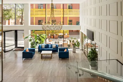 Ramada by Wyndham Tbilisi Old City in Tbilisi — foto 17