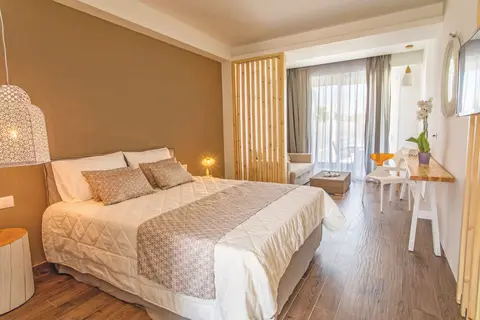 White Dreams Resort in Φαληράκι — foto 3