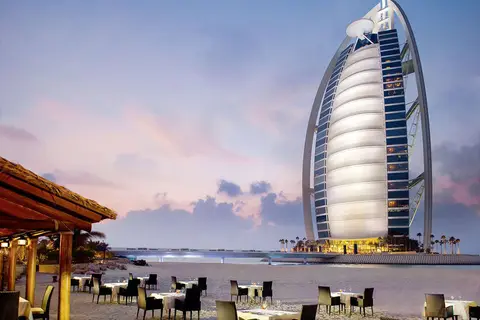 Jumeirah Beach Hotel in Dubai — foto 2
