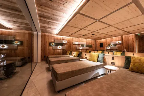Hotel Monroc in Commezzadura — foto 15
