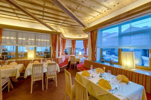Alm Hotel Kärnten in Hermagor-Pressegger See — foto 3