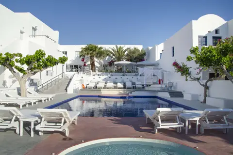 RK Beach Hotel in Thira Municipal Unit