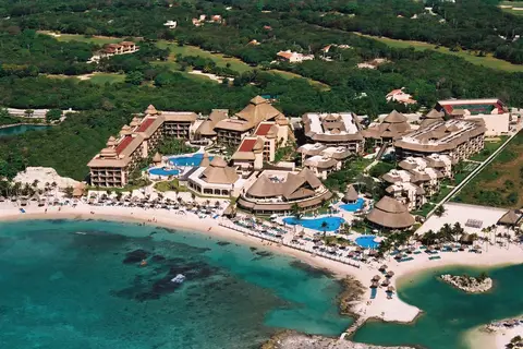 Catalonia Riviera Maya in Puerto Aventuras