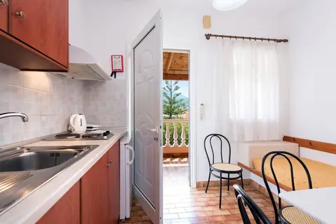 Eriva Hotel in Αχαράβη — foto 11