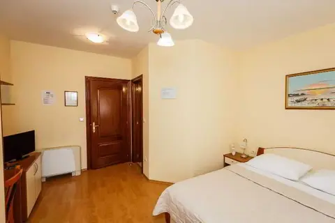 Hotel Adria in Kastel Stafilic — foto 24