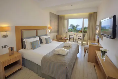 Hotel Olympic Lagoon Resort in Ayia Napa — foto 8
