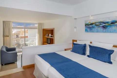 Hotel AluaSun Lago Rojo in Torremolinos — foto 2