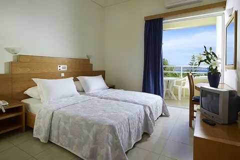 Eleftheria Hotel in Káto Stalós — foto 3