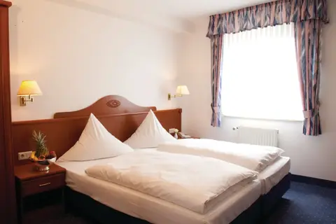 Hotel Felsenkeller in Rüdesheim am Rhein — foto 11