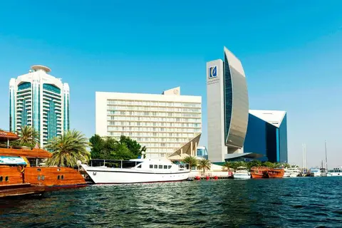 Sheraton Dubai Creek Hotel & Towers in ديرة — foto 13