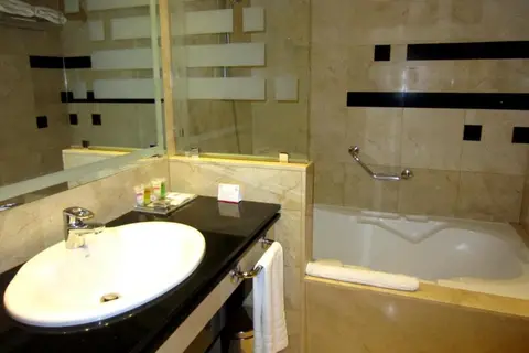 Gran Hotel Los Abetos in Santiago De Compostela — foto 12