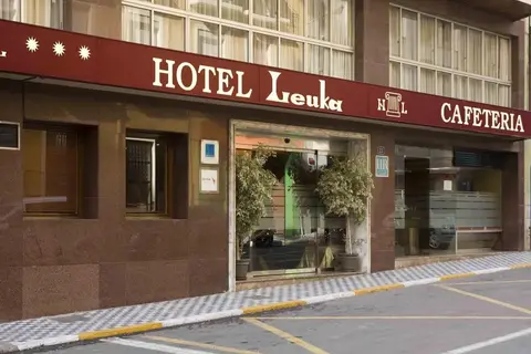 Leuka in Alicante — foto 5