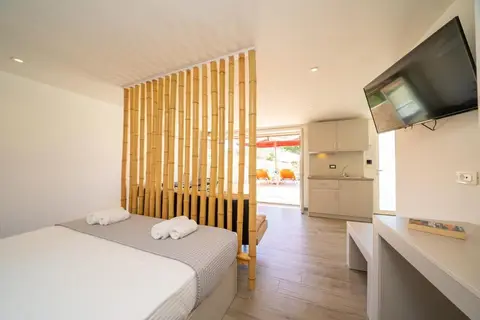 Makris Yialos Apartments in Λάσση — foto 9