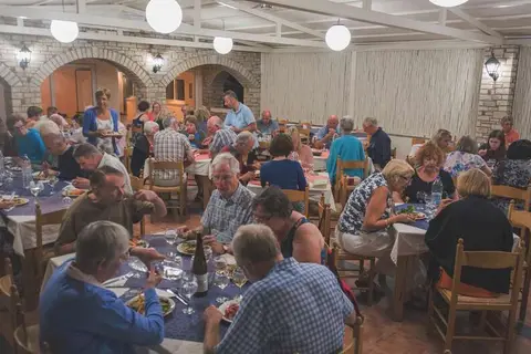 Zefiros Beach Hotel in Μυκάλη — foto 18