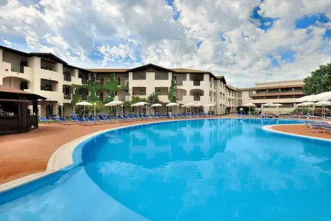 Cala della Torre Club Hotel in La Caletta — foto 3