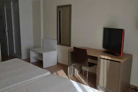 Ohtels La Hacienda in Vila-seca — foto 11